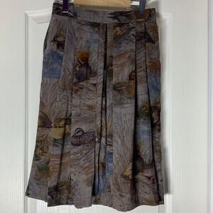 Giesswein Pleated Wool Skirt with Pockets – Made in Austria – Size US 7–8 / EU 3